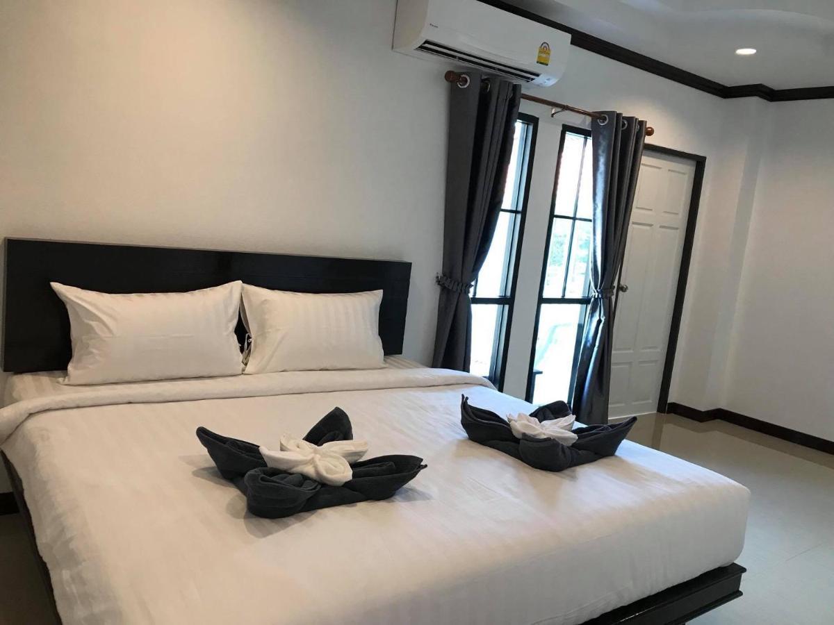 Sabaidee Mansion&Hotel Koh Lanta Exterior photo
